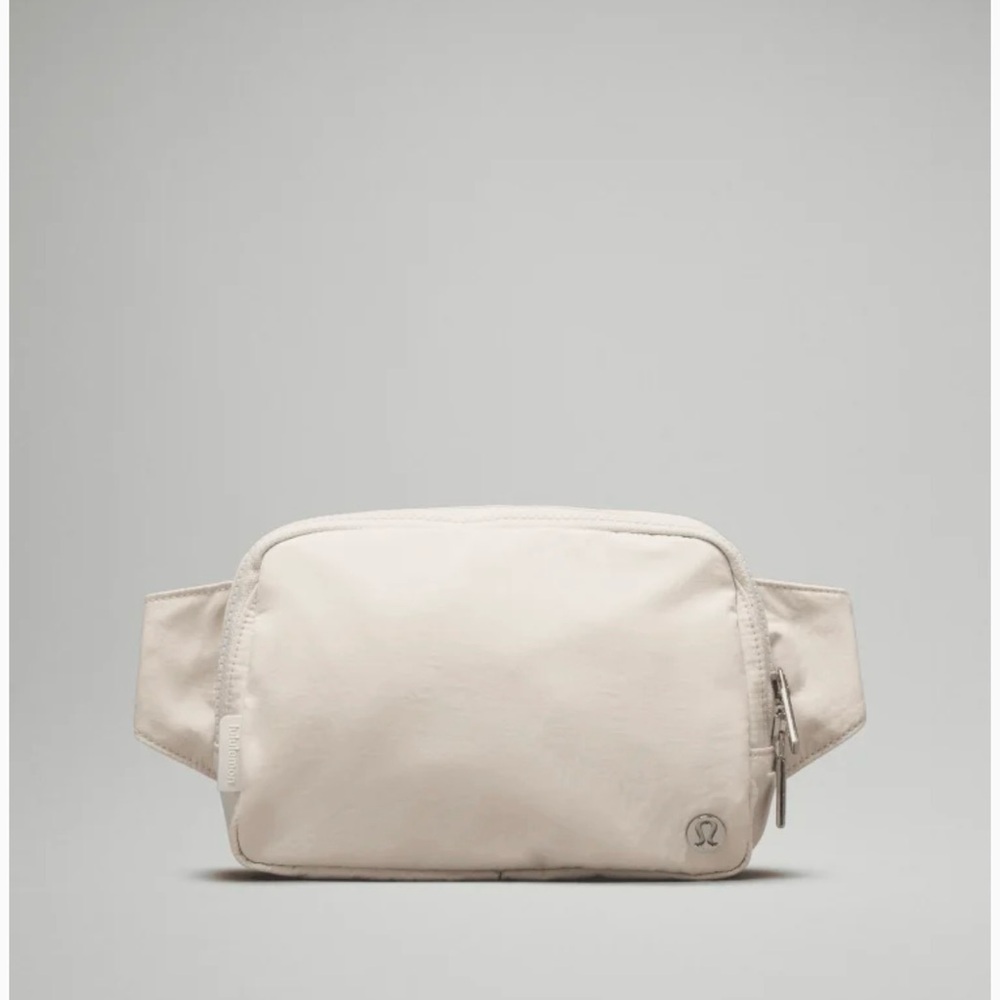 Lululemon Everywhere Belt Bag Large 2L